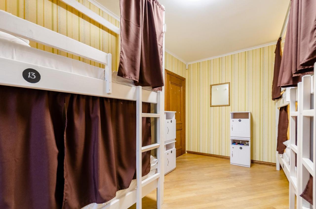 Sun City Hostel 3 Киев Екстериор снимка