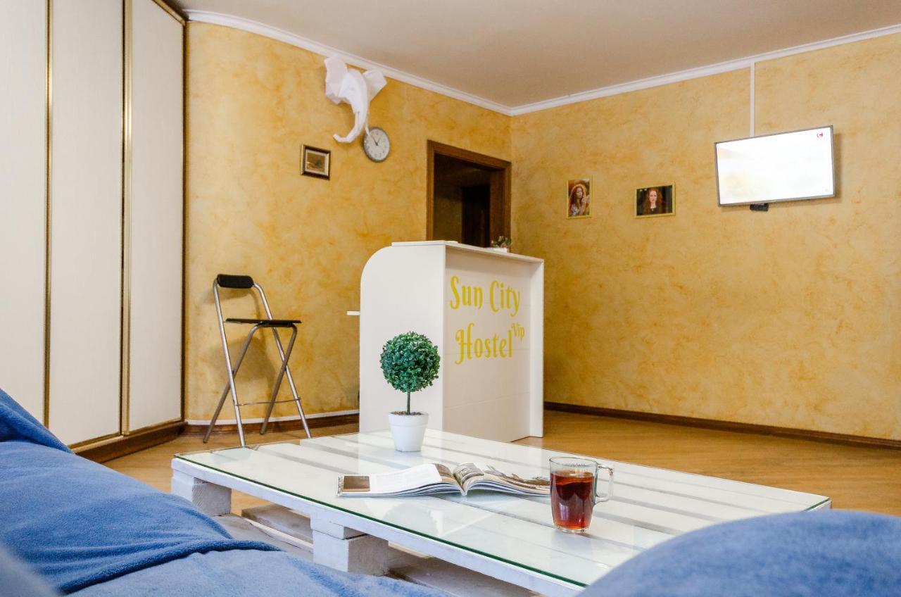 Sun City Hostel 3 Киев Екстериор снимка