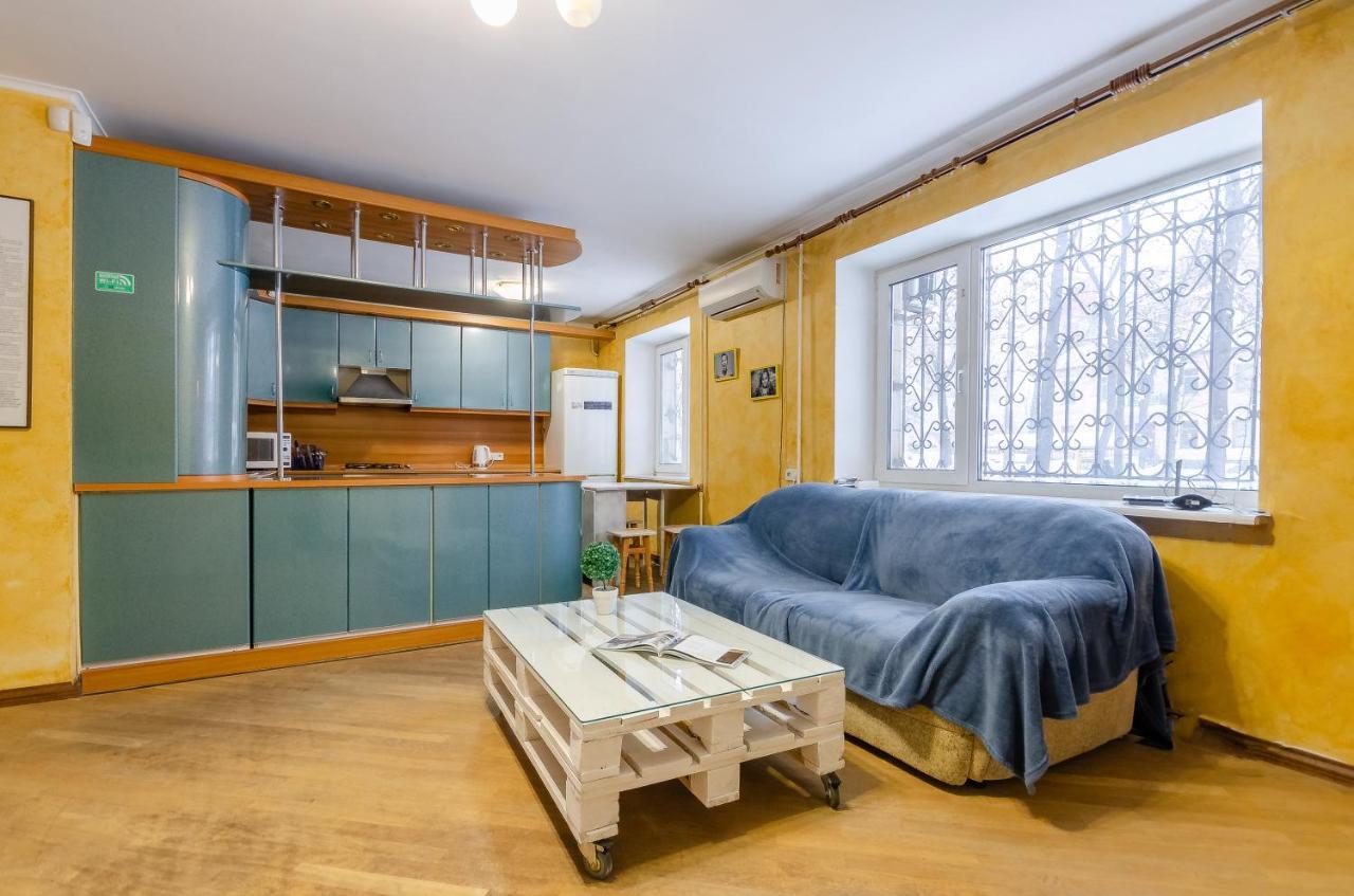 Sun City Hostel 3 Киев Екстериор снимка